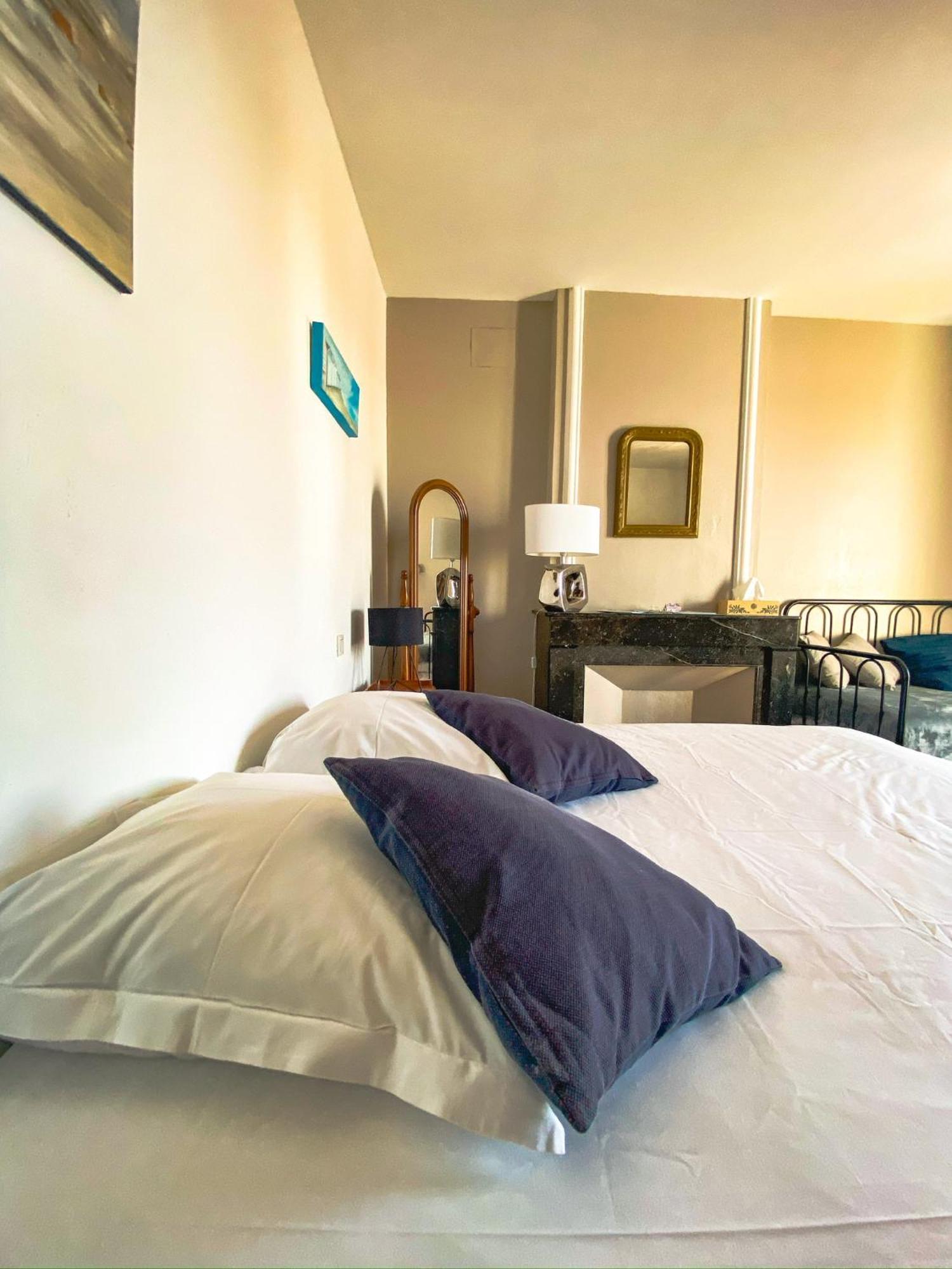 Entre Midi - Maison D'Hotes - B&B Capestang Exterior foto