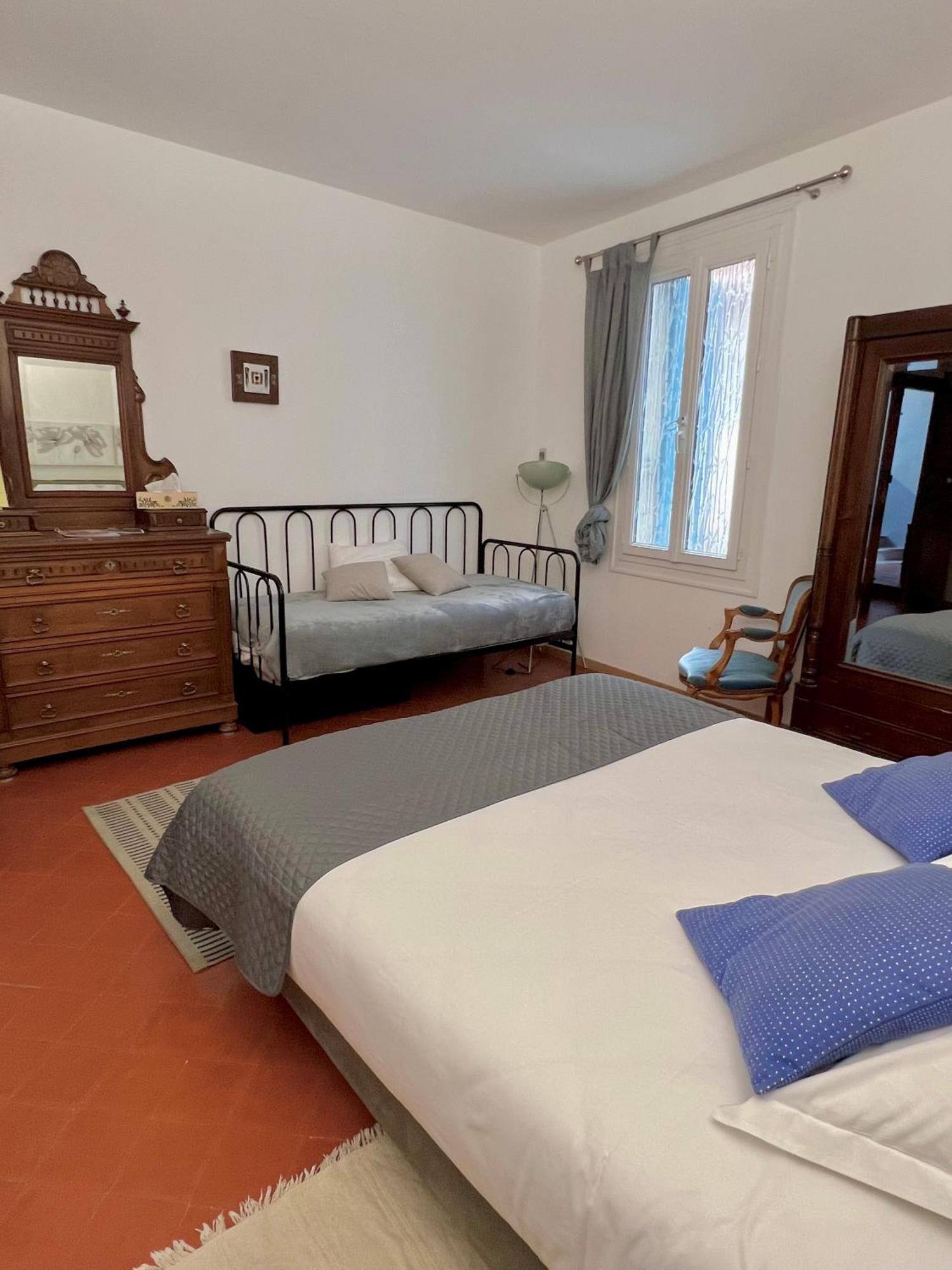 Entre Midi - Maison D'Hotes - B&B Capestang Exterior foto